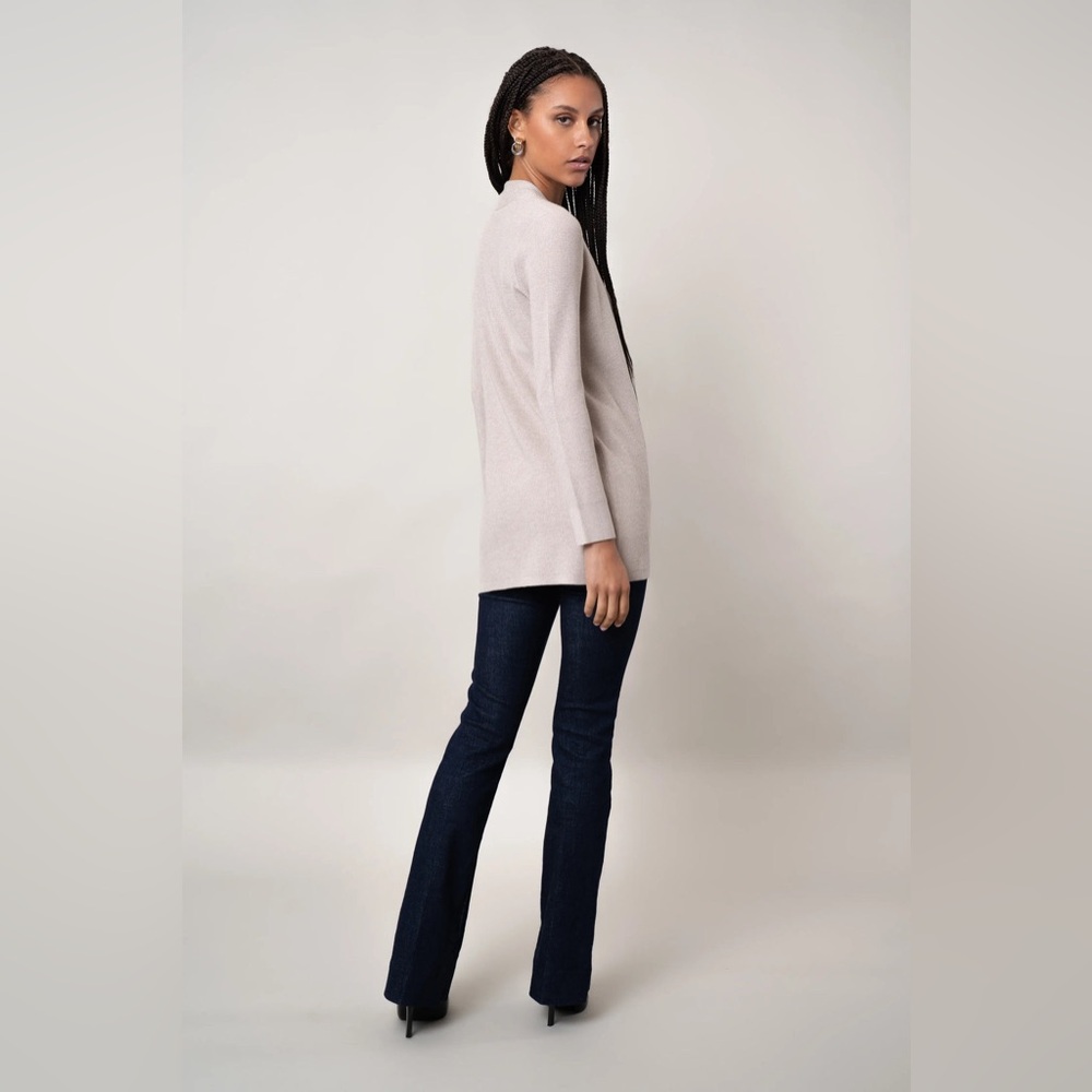 Cyrus Lightweight Open Cardigan - Picture 2 of 10